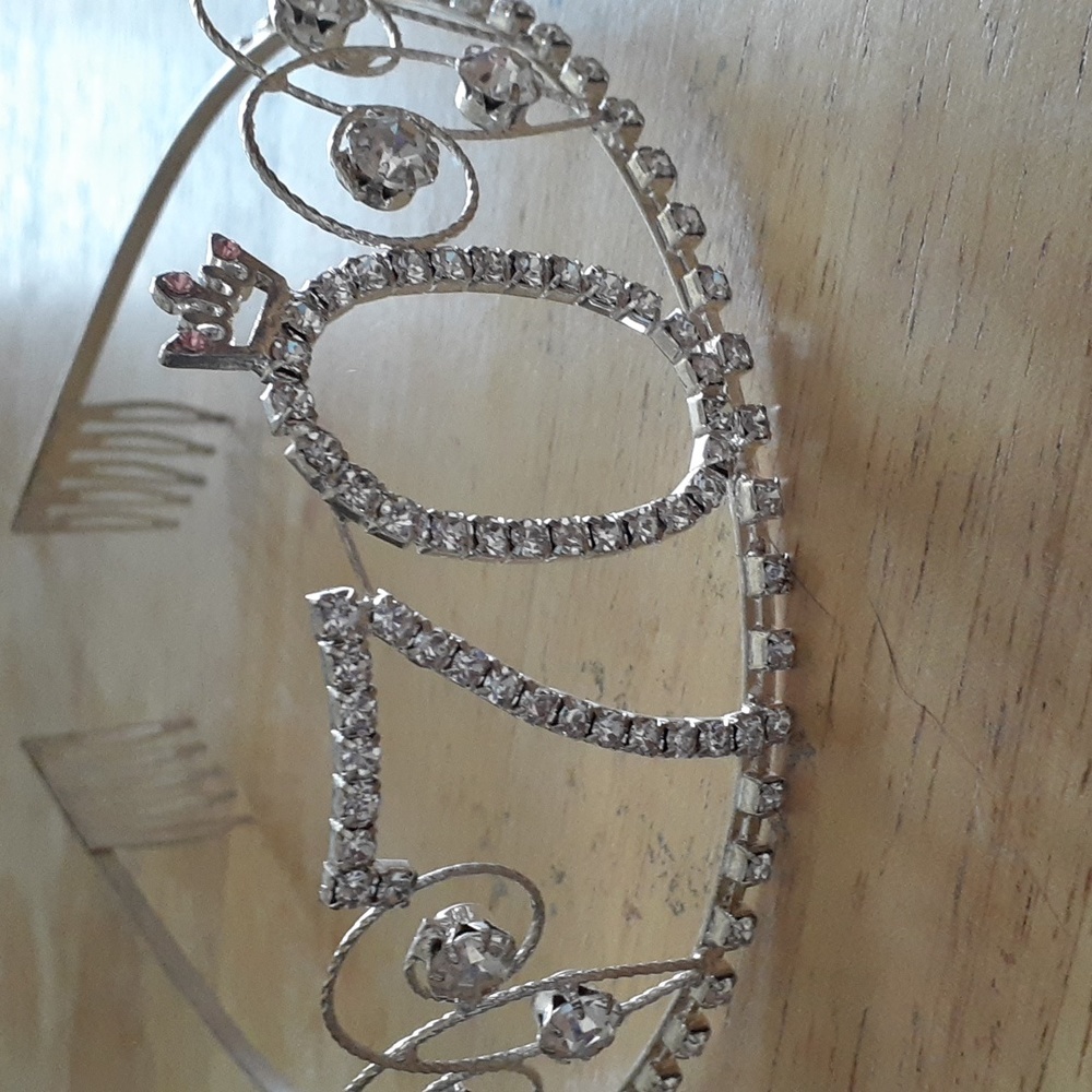 '70' Crystal Birthday Celebration Tiara Crown V200